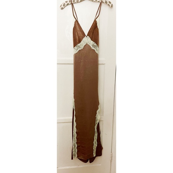 Free People - Some Kind Of Love Maxi Slip - Mink - Picture 3 of 5